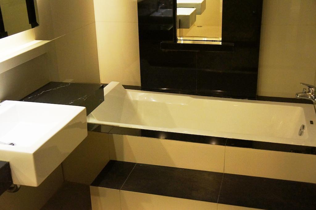 Ameera Hotel Pekanbaru Ngoại thất bức ảnh