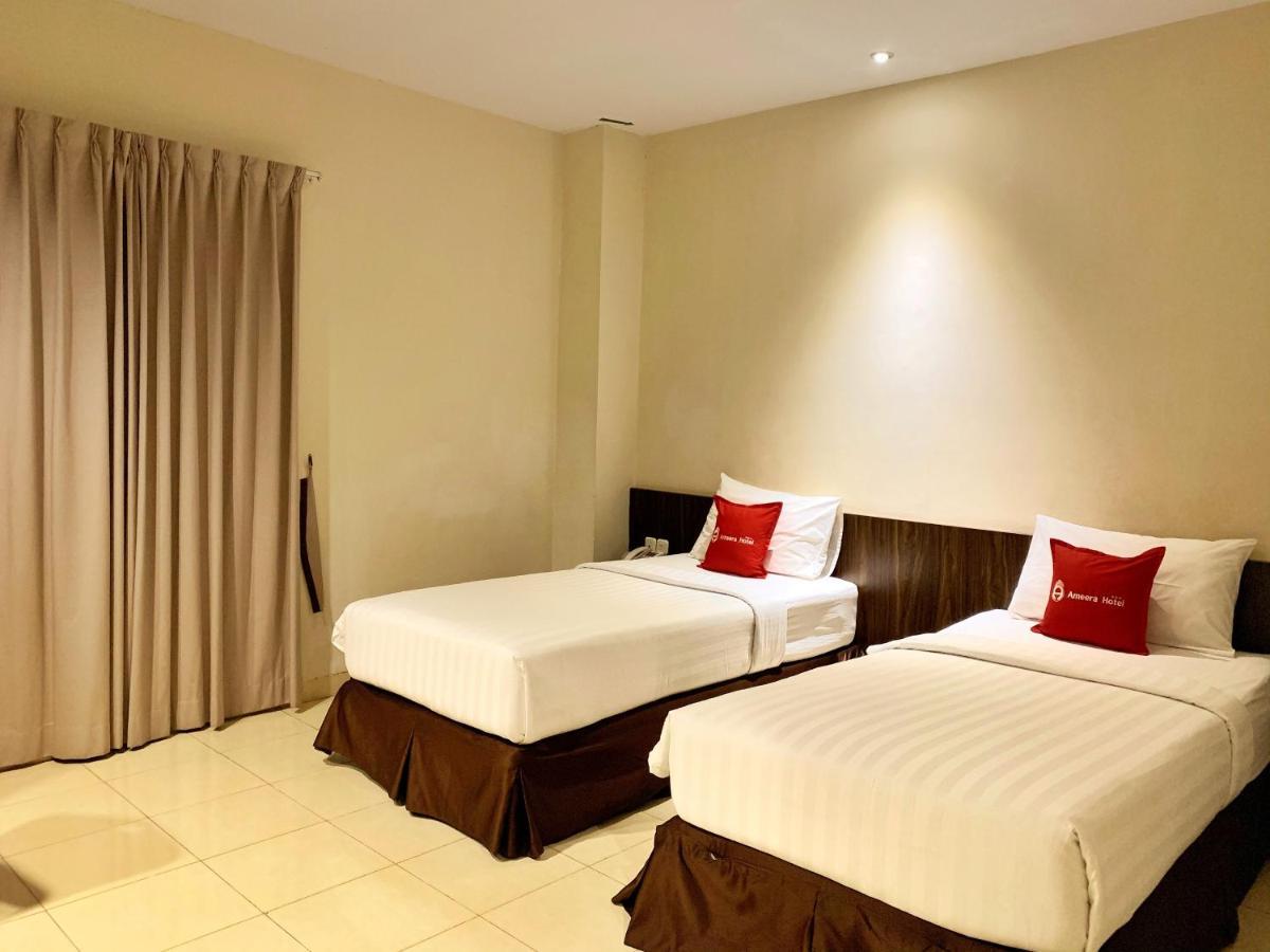 Ameera Hotel Pekanbaru Ngoại thất bức ảnh