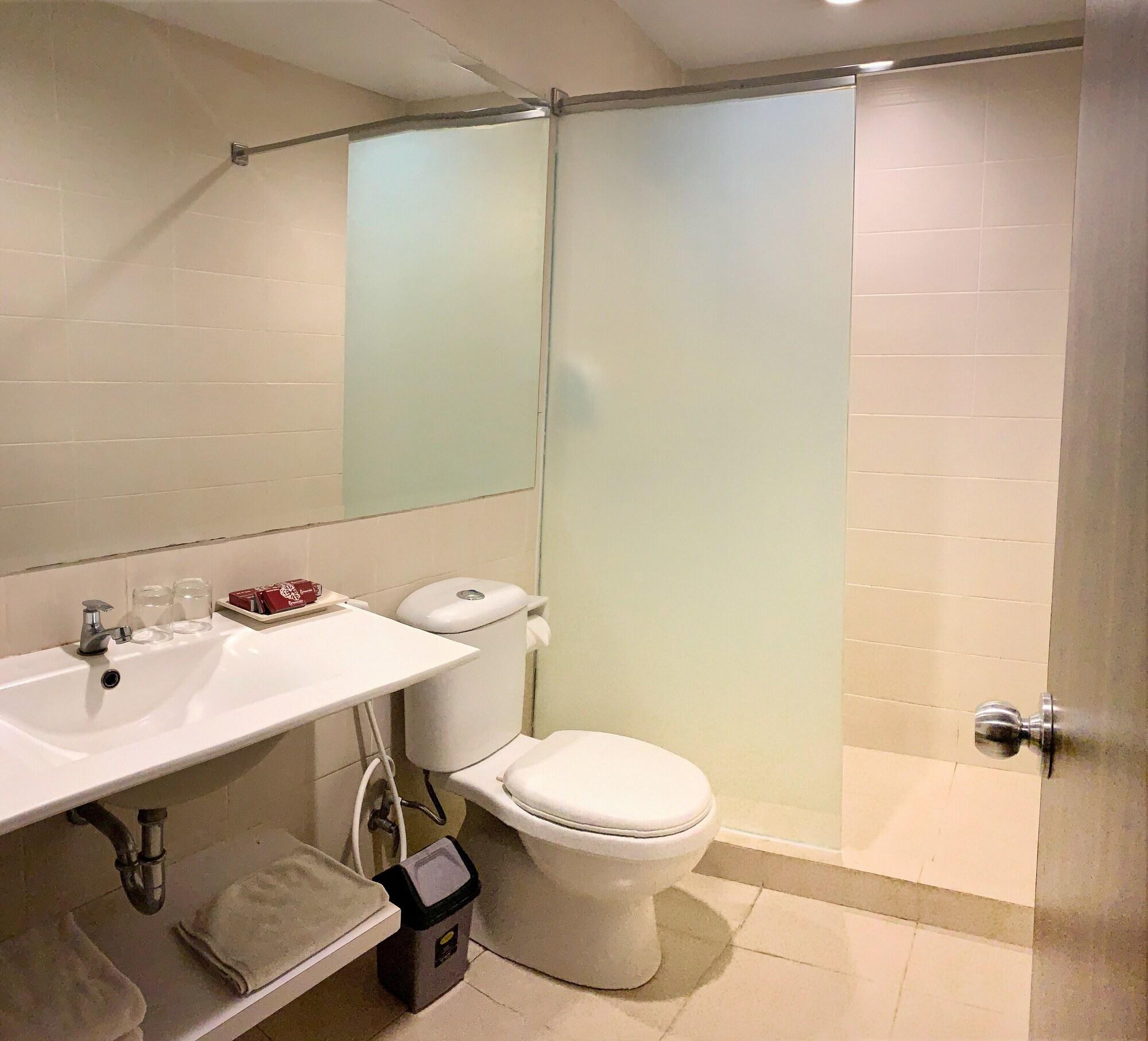 Ameera Hotel Pekanbaru Ngoại thất bức ảnh