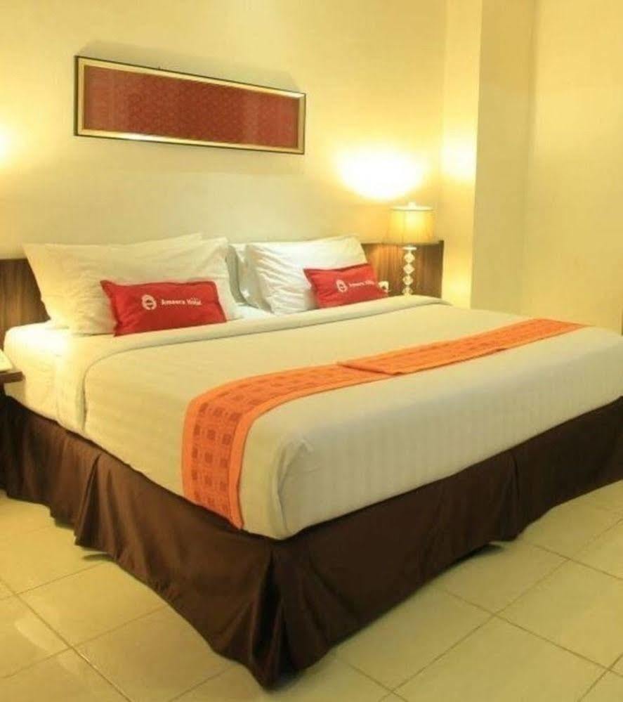Ameera Hotel Pekanbaru Ngoại thất bức ảnh